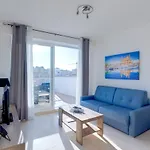 شقة Centric And Modern Penthouse Close To Amenities مسيدا
