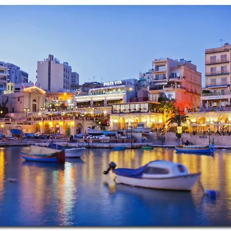 Centric And Modern Penthouse Close To Amenities * Msida