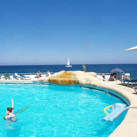 Centric And Modern Penthouse Close To Amenities Msida